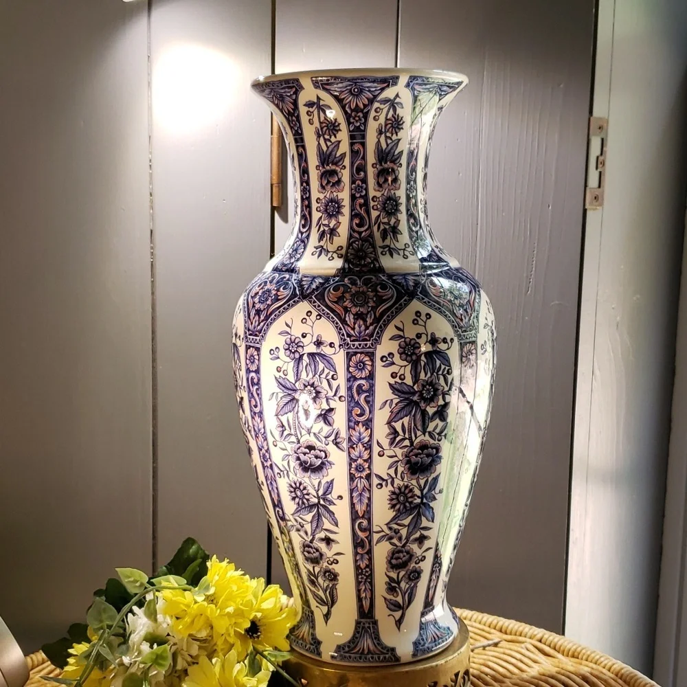 Art Elaboration vase 12in blue and white home Decor